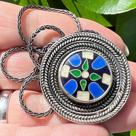 VINTAGE 925 STERLING ARTISAN PENDANT CHAI NECKLACE GEMSTONES INLAID PIN BROOCH - Picture 7 of 16